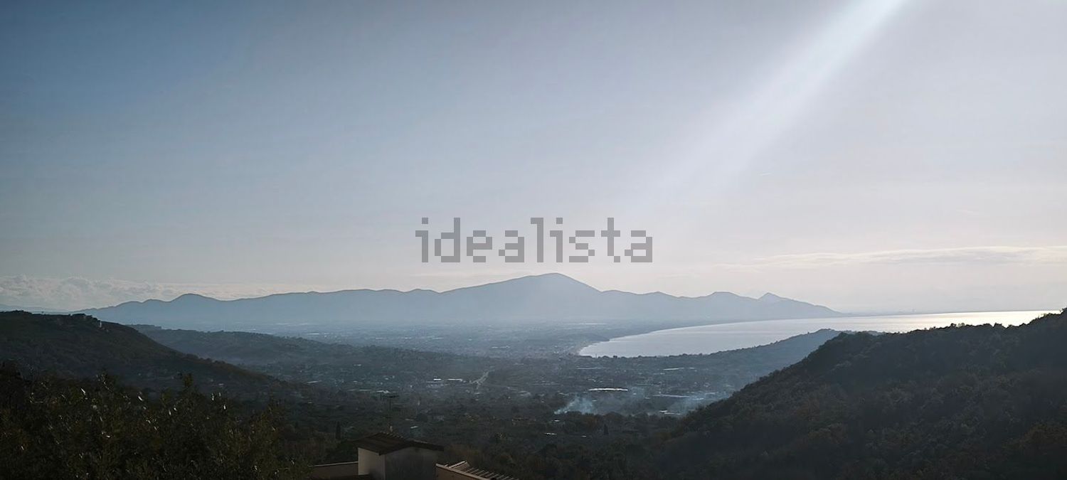 appartamento in vendita a Formia in zona Trivio