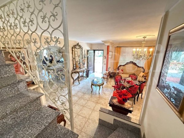 casa indipendente in vendita a Formia