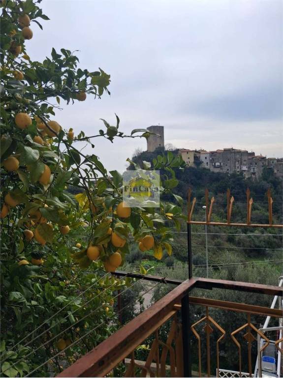 appartamento in vendita a Formia in zona Marànola