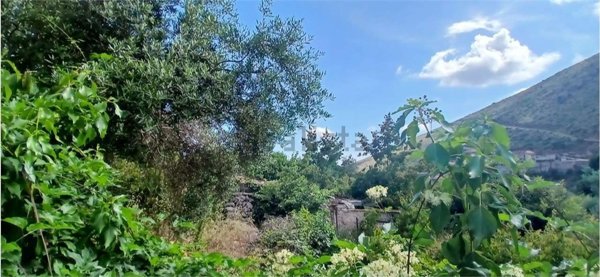 casa indipendente in vendita a Formia