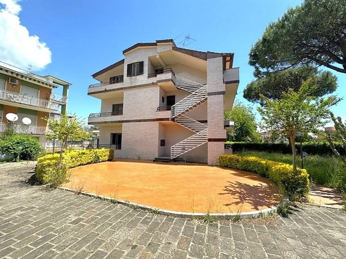 casa indipendente in vendita a Formia