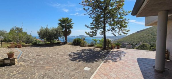 casa indipendente in vendita a Formia