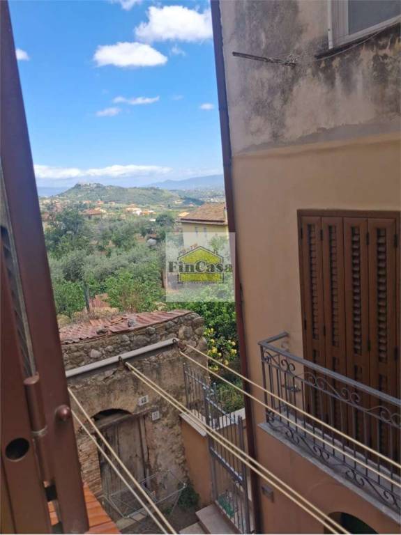 appartamento in vendita a Formia in zona Trivio
