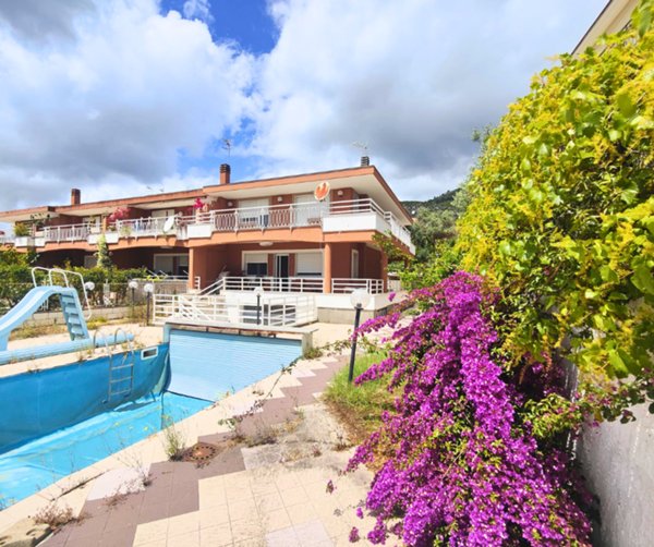 casa indipendente in vendita a Formia