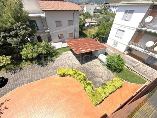 appartamento in vendita a Formia in zona Penitro