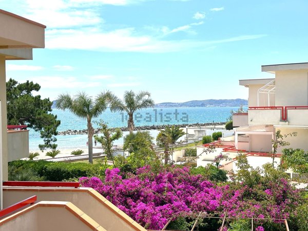 casa indipendente in vendita a Formia