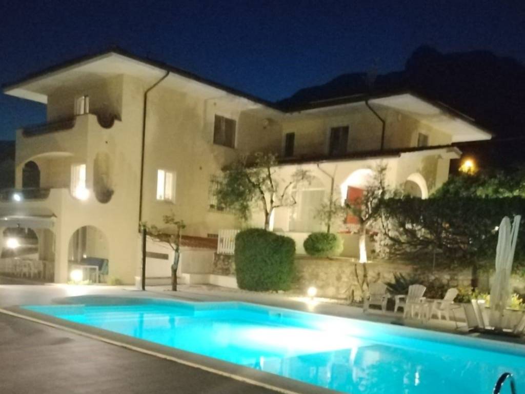 casa indipendente in vendita a Formia
