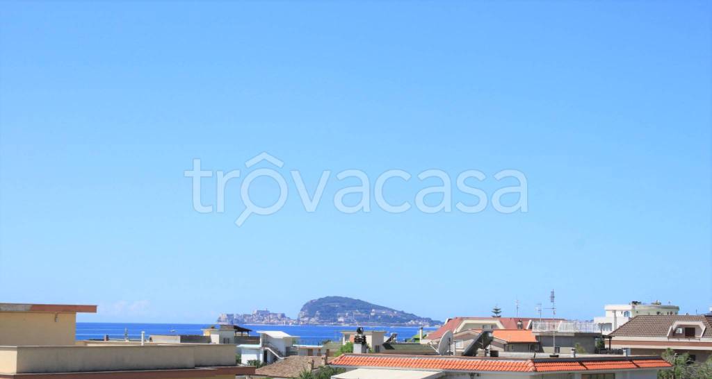 appartamento in vendita a Formia in zona Penitro