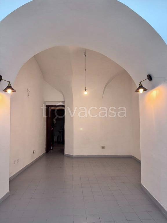 negozio in vendita a Formia