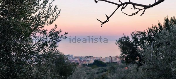 casa indipendente in vendita a Formia in zona Marànola