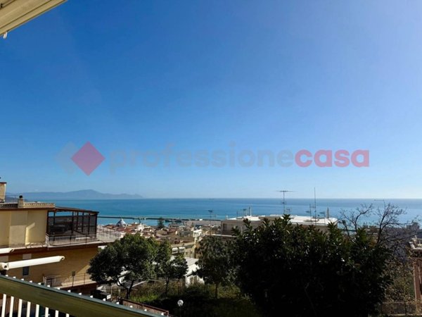 appartamento in vendita a Formia in zona Mola di Gaeta