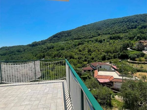 appartamento in vendita a Formia in zona Trivio