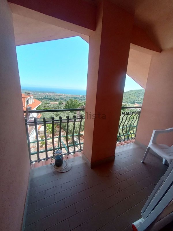 appartamento in vendita a Formia in zona Castellonorato