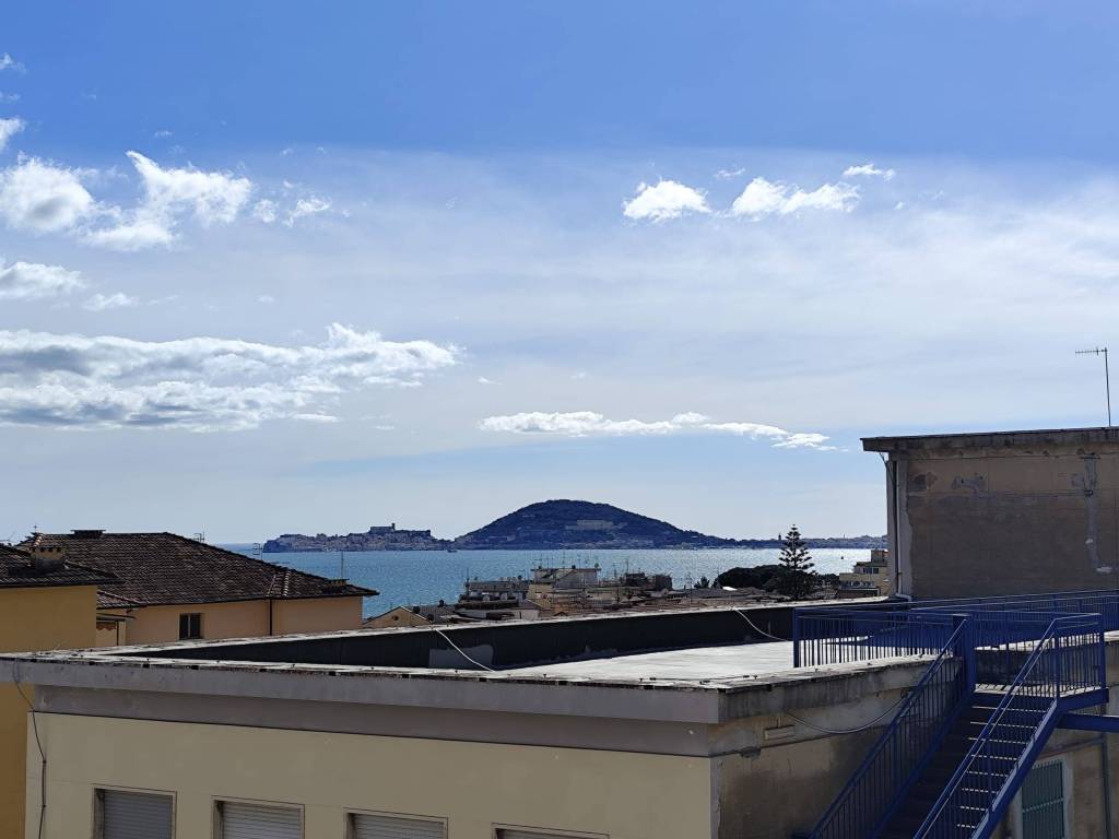 appartamento in vendita a Formia in zona Mola di Gaeta