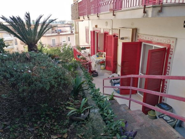 appartamento in vendita a Formia in zona Acquatraversa