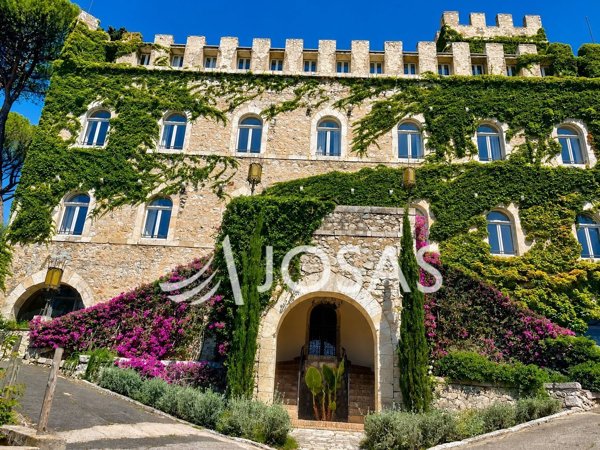 casa indipendente in vendita a Formia in zona Mola di Gaeta