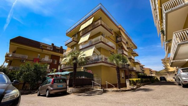 appartamento in vendita a Formia in zona Acquatraversa