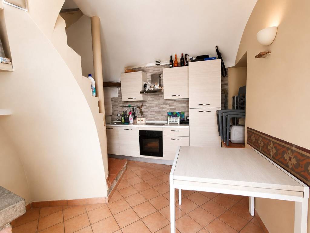 casa indipendente in vendita a Formia in zona Marànola