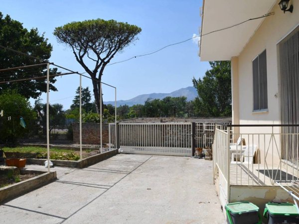 appartamento in vendita a Formia in zona Penitro