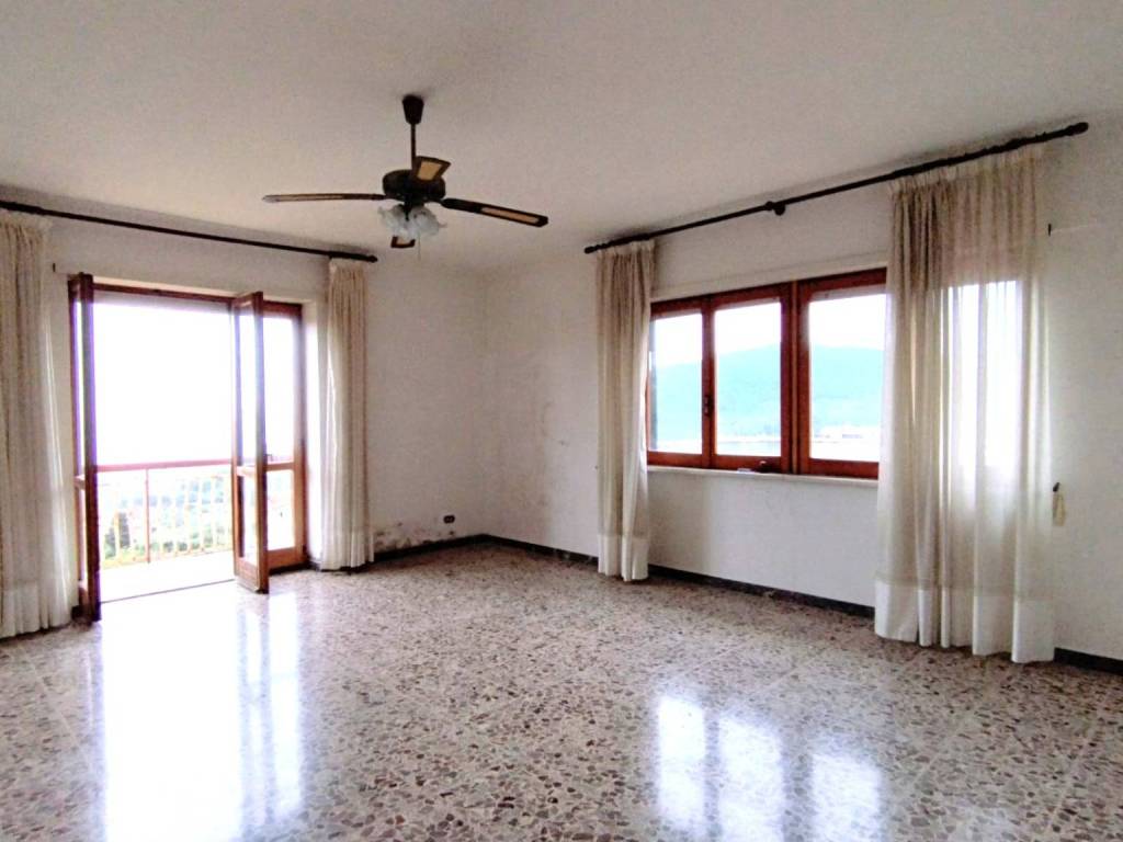 appartamento in vendita a Formia in zona Trivio