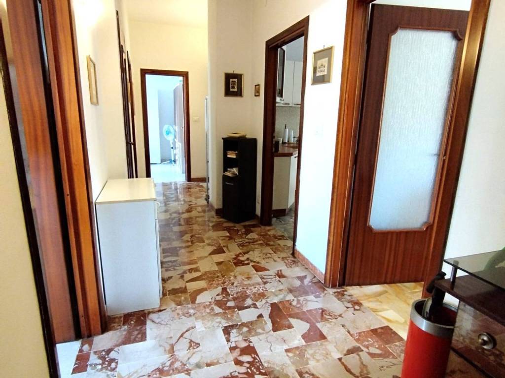 appartamento in vendita a Formia in zona Acquatraversa