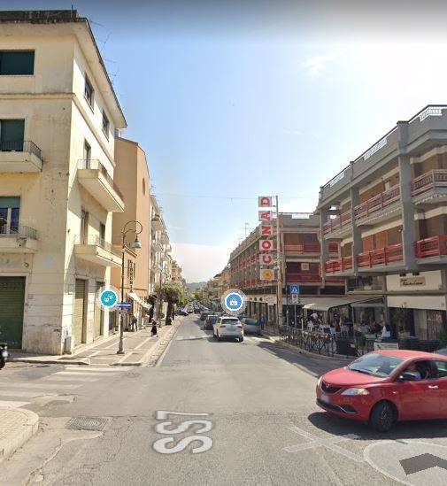 negozio in vendita a Formia