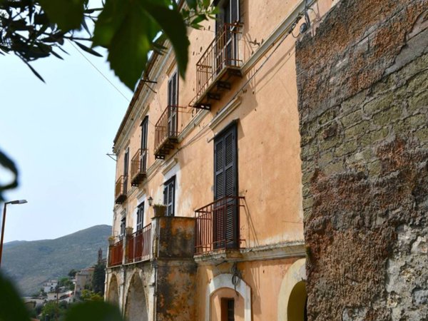 casa indipendente in vendita a Formia in zona Marànola
