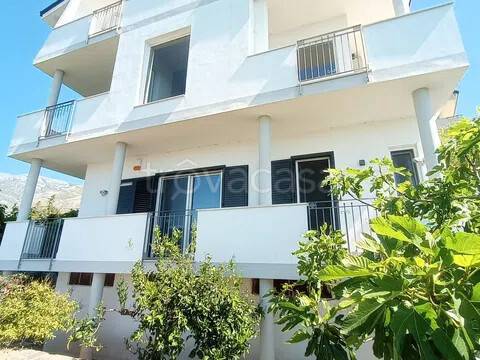 casa indipendente in vendita a Formia in zona Castellonorato
