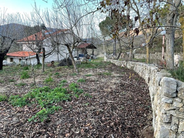 terreno in vendita a Formia in zona Castellonorato