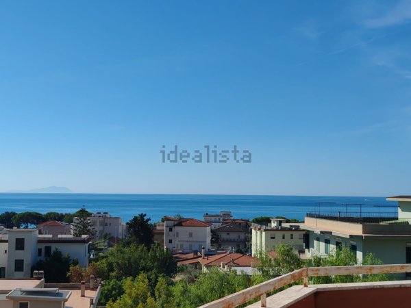 appartamento in vendita a Formia in zona Acquatraversa
