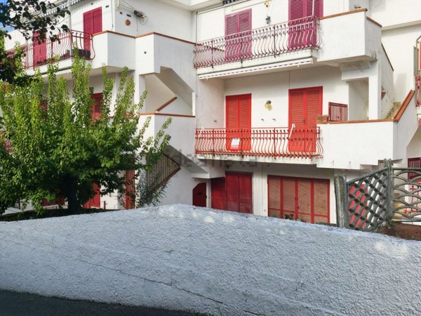 appartamento in vendita a Formia in zona Penitro