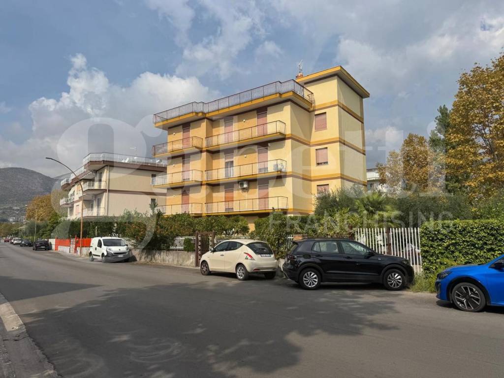 appartamento in vendita a Formia in zona Acquatraversa