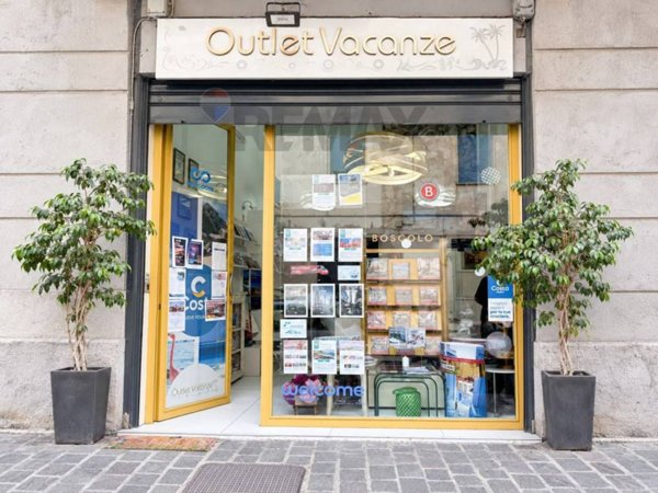 negozio in vendita a Formia