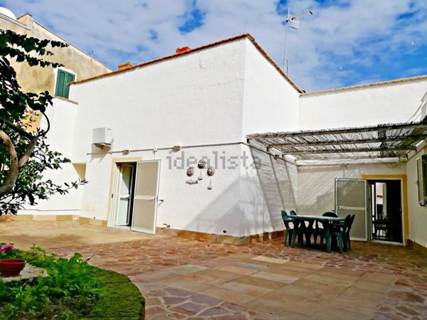casa indipendente in vendita a Gaeta