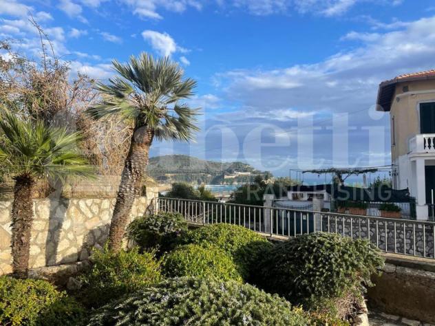 appartamento in vendita a Gaeta in zona Serapo