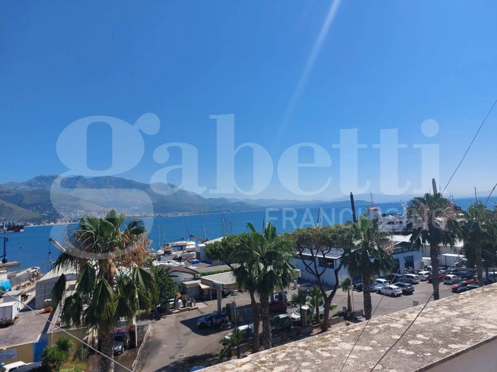 appartamento in vendita a Gaeta