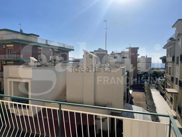 appartamento in vendita a Gaeta in zona Serapo