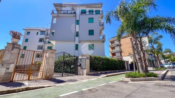appartamento in vendita a Gaeta in zona Serapo