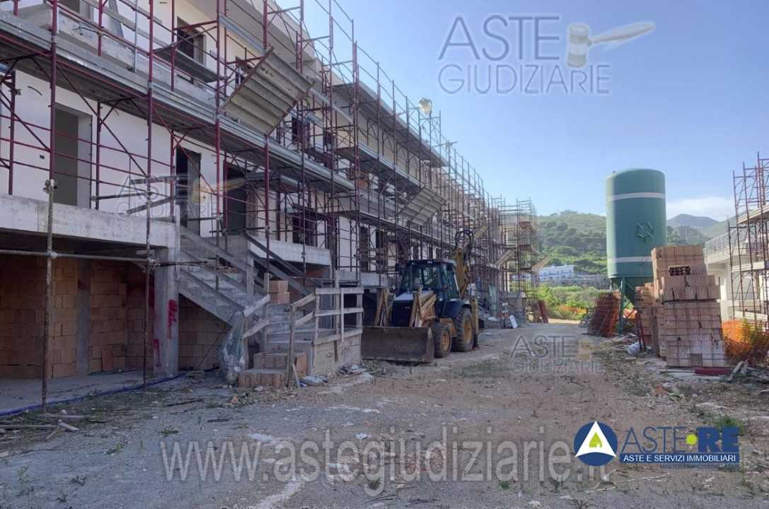 casa semindipendente in vendita a Gaeta