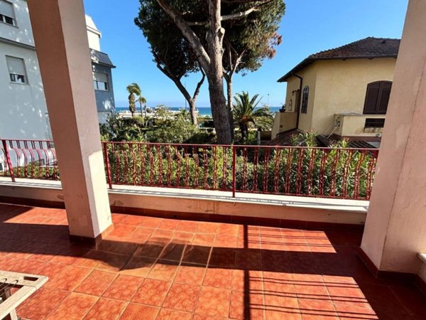appartamento in vendita a Gaeta in zona Serapo