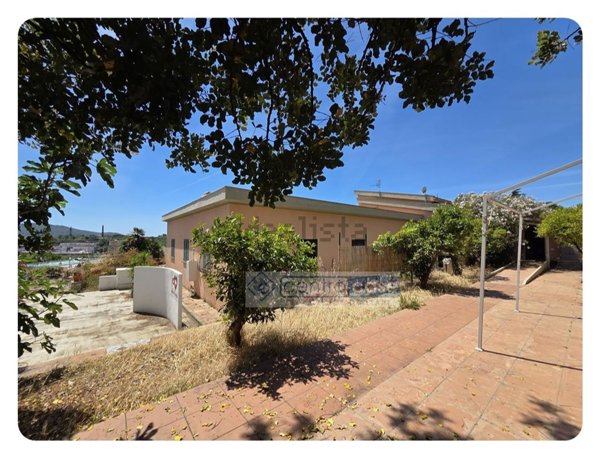 casa indipendente in vendita a Gaeta