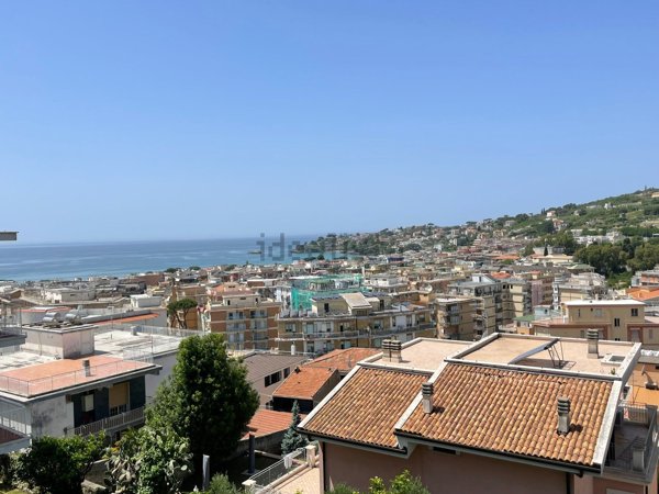 appartamento in vendita a Gaeta in zona Serapo