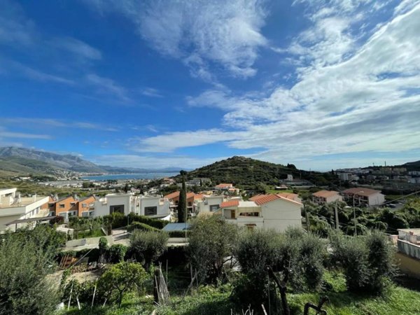 casa indipendente in vendita a Gaeta
