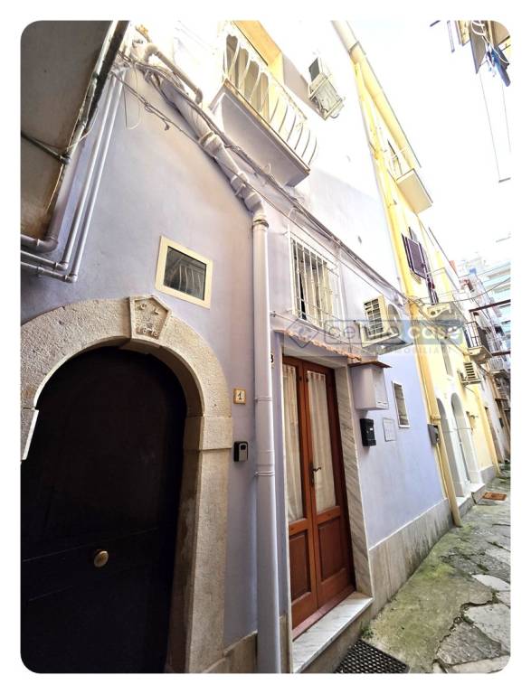 appartamento in vendita a Gaeta in zona Serapo
