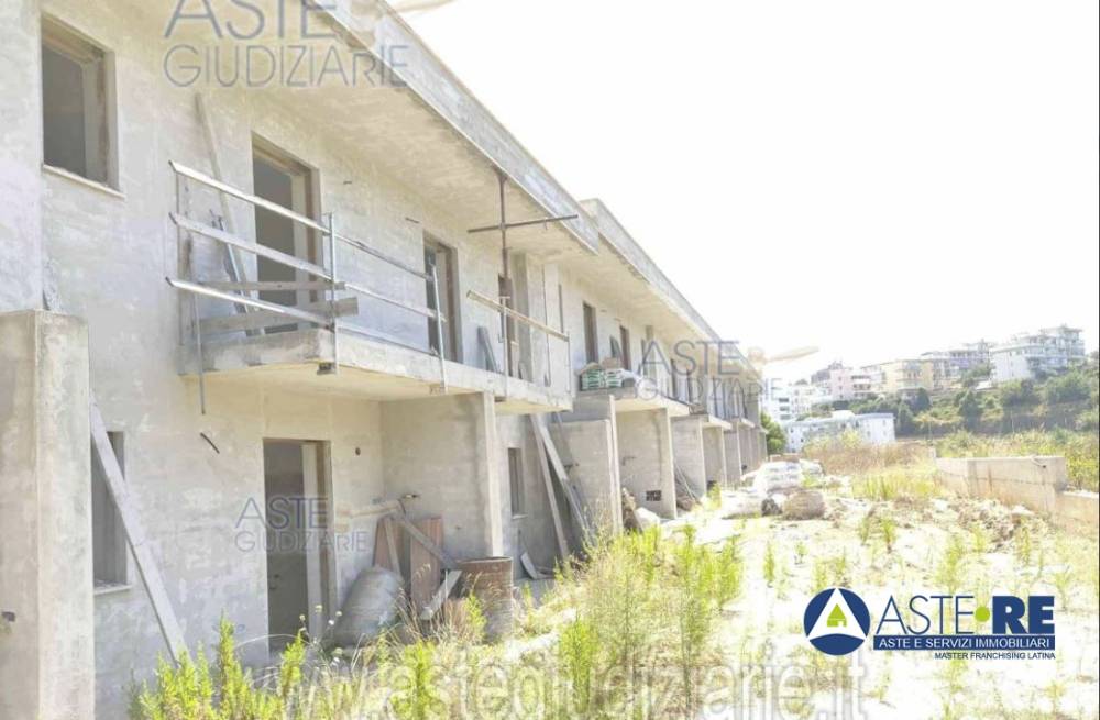 casa indipendente in vendita a Gaeta