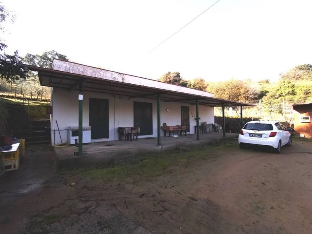 casa indipendente in vendita a Gaeta in zona Sant'Agostino