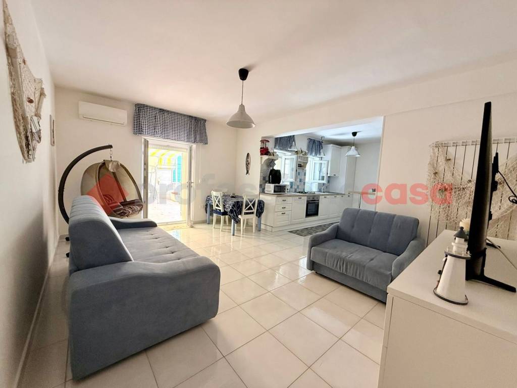 appartamento in vendita a Gaeta in zona Serapo