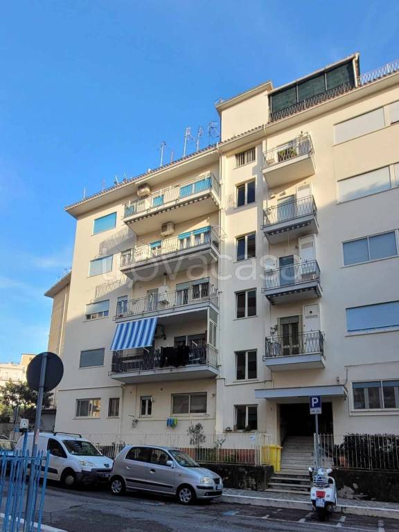 appartamento in vendita a Gaeta in zona Serapo