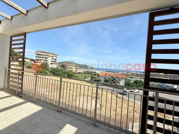 casa indipendente in vendita a Gaeta