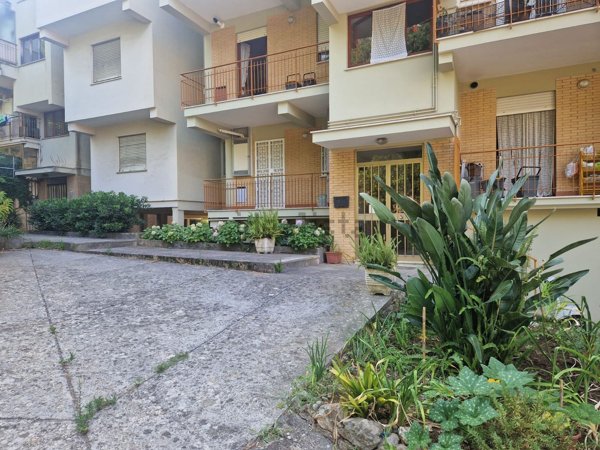 appartamento in vendita a Gaeta in zona Serapo